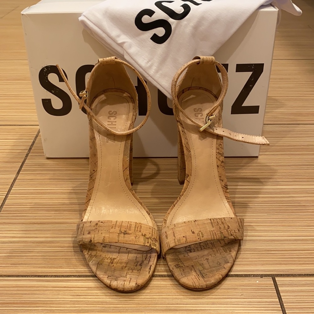 Schutz strap heels beige cork